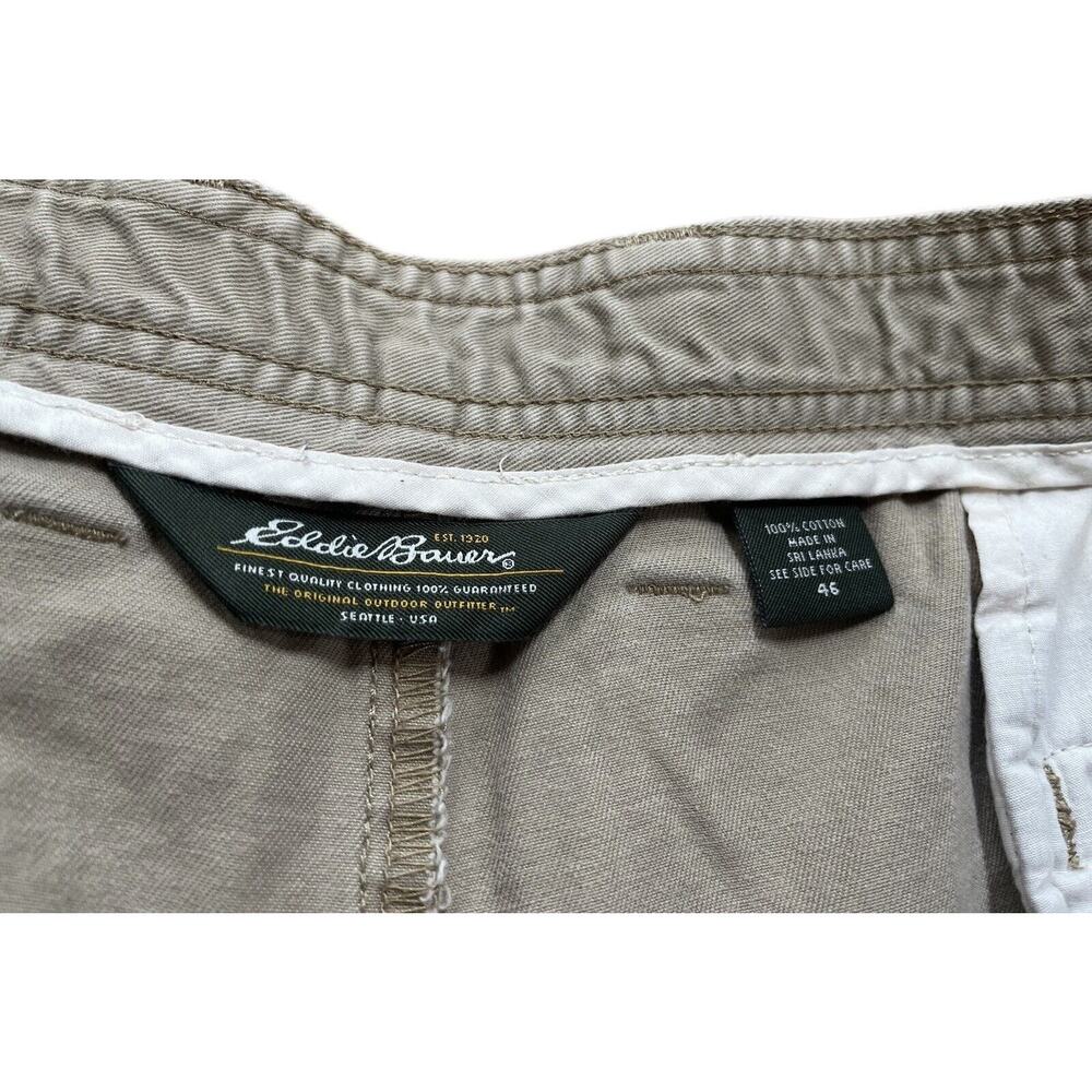 Eddie Bauer Shorts Men's 46 Pleated Front Khaki Chinos Tan Preppy Dad Core - Picture 7 of 7